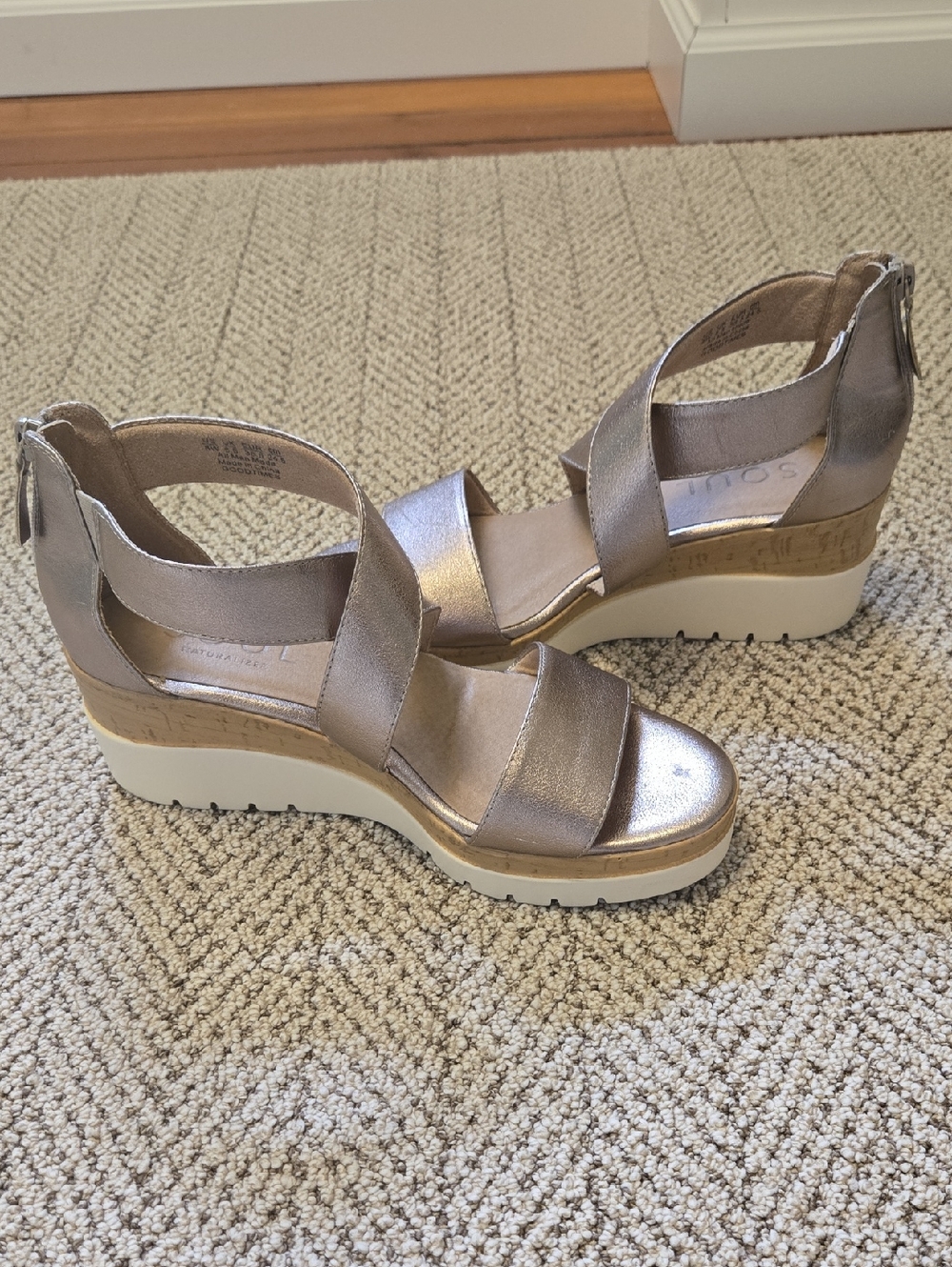 Soul Naturalizer Goodtime Ankle Strap Wedge Sandal In Warm Silver - Picture 2 of 12